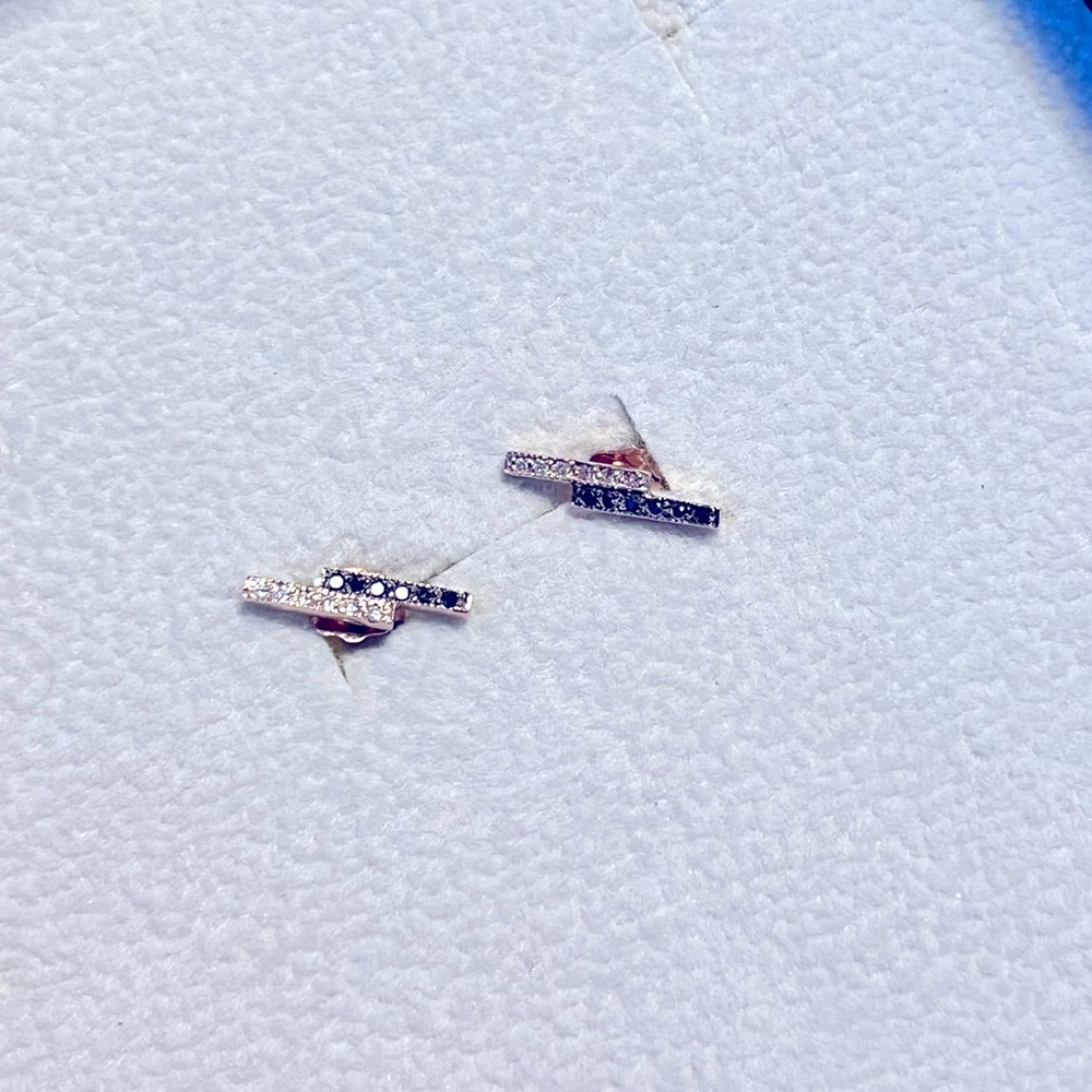 RARE - Zoe Chicco Pave Diamond contrast bar earrings in 14K Rose Gold Earrings